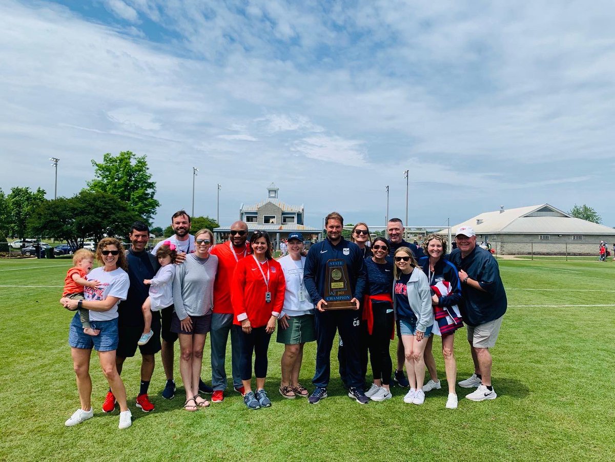 omhsprincipals's tweet photo. 7A STATE CHAMPS ⚽️⬅️💥💙❤️☑️
Girls OMHS Soccer ‼️‼️‼️⚽️⬅️💥
Way to GOOM !!!! 
Beat Enterprise 5-0‼️🤩🙌
It’s a great day to be an Eagle 🦅 

Bringing home the blue map ✅🙌🤩🎉🎉🎉🎉🎉⚽️⚽️⚽️⬅️💥 congratulations 👊 https://t.co/upFlqe9wOX
