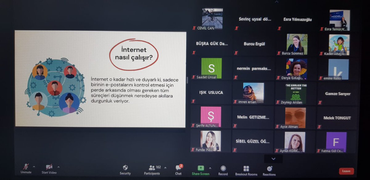 manisafer's tweet photo. Sayın Arif KAZANCI ve Mehmet Ali DOĞAN hocalarımızın sunumlarıyla Digital Okuryazalık seminerimizi gerçekleştirdik. Emeği geçen herkese ve tüm katılımcılarımıza teşekkür ederiz. @arifkazanci @malidogan @ManisaTwinning @tretwinning @EsafetyT @habiparvas https://t.co/BKBUlVwK54