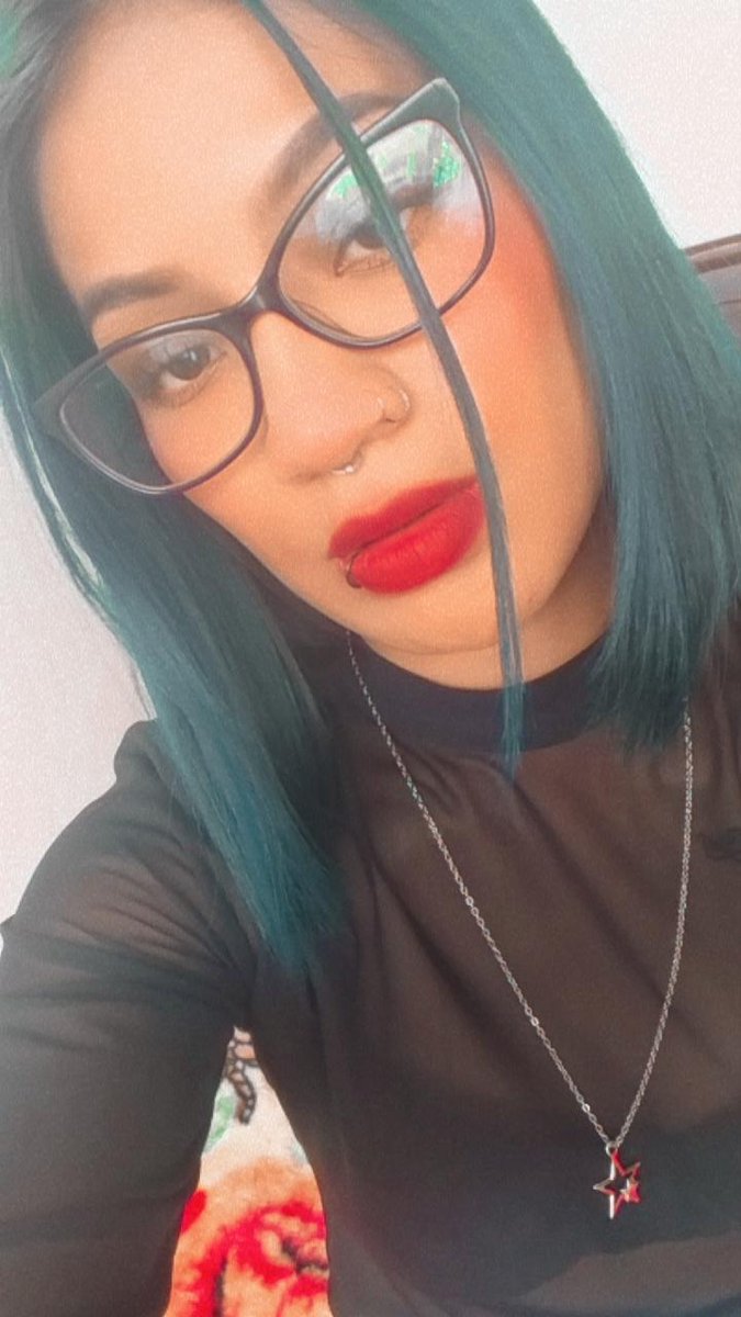 No me gusta tomarme fotos con lentes. Pero  creo que está está full bien.