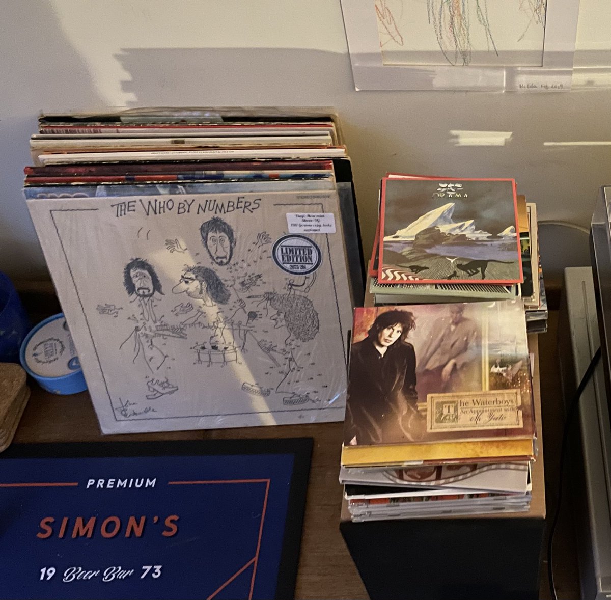 walkersabode's tweet photo. The DJ at #SimonsBar reached for #TheWhoByNumbers shortly after #AnAppointmentWithMr Yeats - It’s a ‘The’ evening. #TheWho #TheWaterboys https://t.co/Kgc7XbteFm