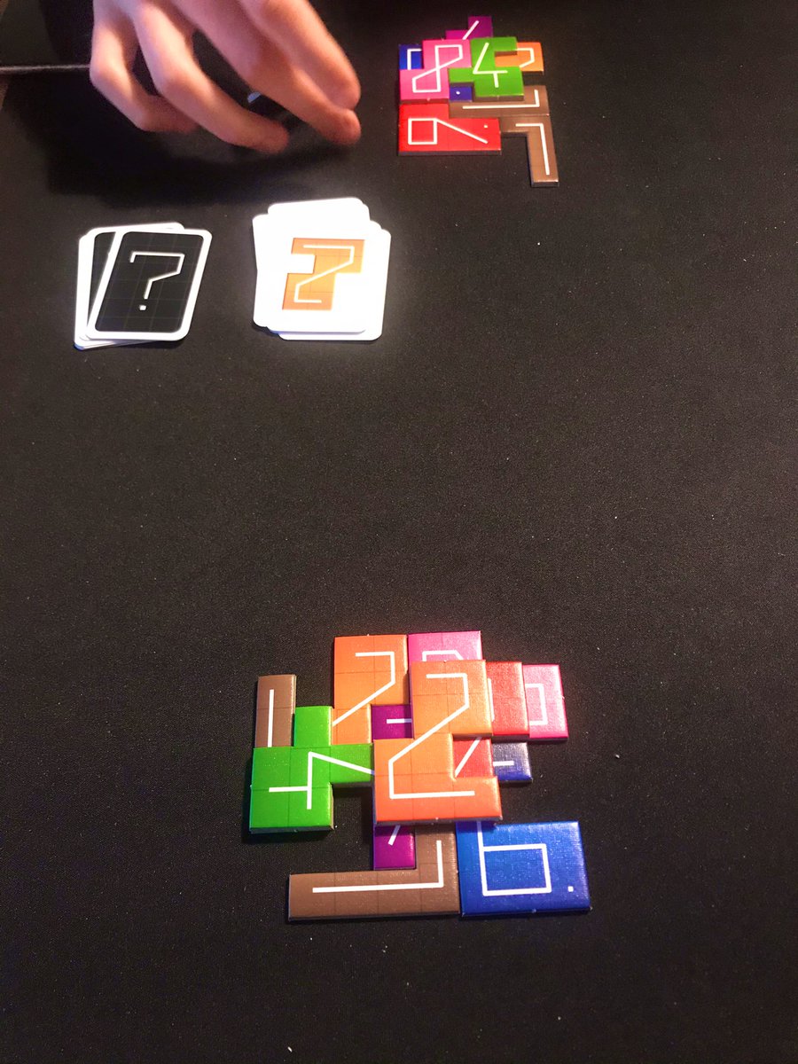 BoardGameGreek's tweet photo. #NMBR9 ist überraschend gut. Ein schönes Puzzlespiel https://t.co/VXwfKssE2C