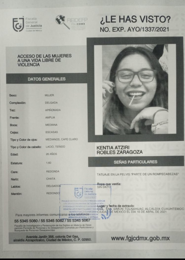 Por favor, RT.
Su familia la busca.