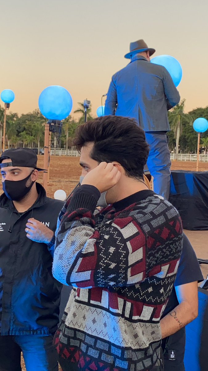 Vai rolar passagem de som!!