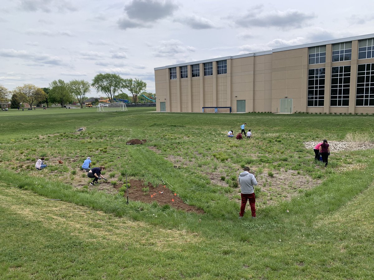 EGHS Pollinator Garden tweet media