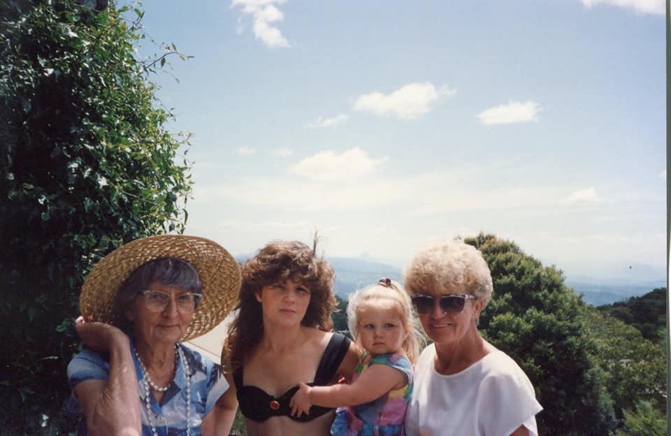 CrTanyaMilligan's tweet image. Here’s to the Mums, the Step-Mums, the not-yet-Mums, the should-be-Mums &amp;amp; those without Mums.....the Dads that have stepped up to fill that role. We love you. We honour you. We miss you deeply ❤️ Happy Mother’s Day.