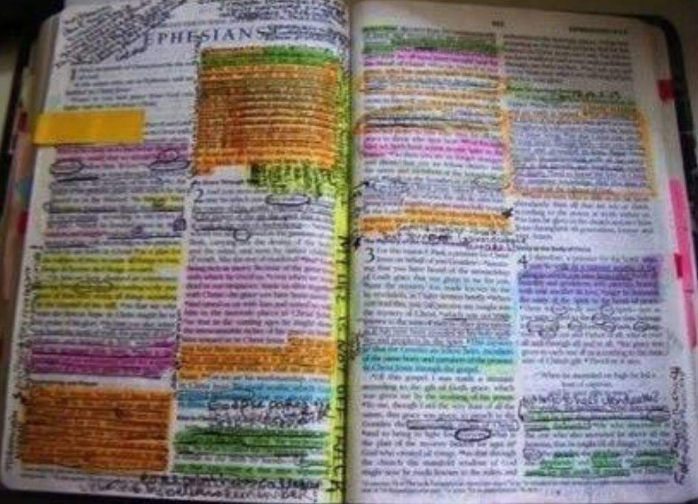 MrCoreyHicks's tweet photo. A Bible That is Falling Apart.
             Usually Belongs to Someone
                         THAT ISN'T!!! https://t.co/oBoZbST7qw