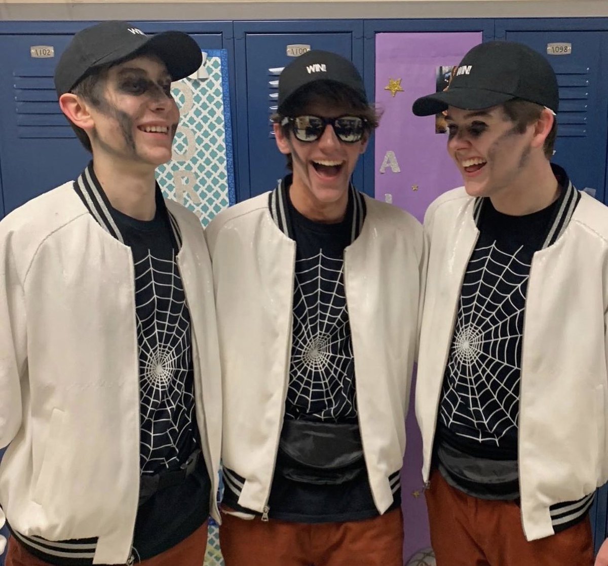 SCOHconfessions's tweet photo. Hey everyone! my name is Drew Ferling and I was show choir confessions this year! I am a 4 year member of the Medina Encore entertainment company. I will be attending Butler University in the next 4 years and i couldn’t be more excited.   Thank you all for everything! https://t.co/gJzzZlZptv