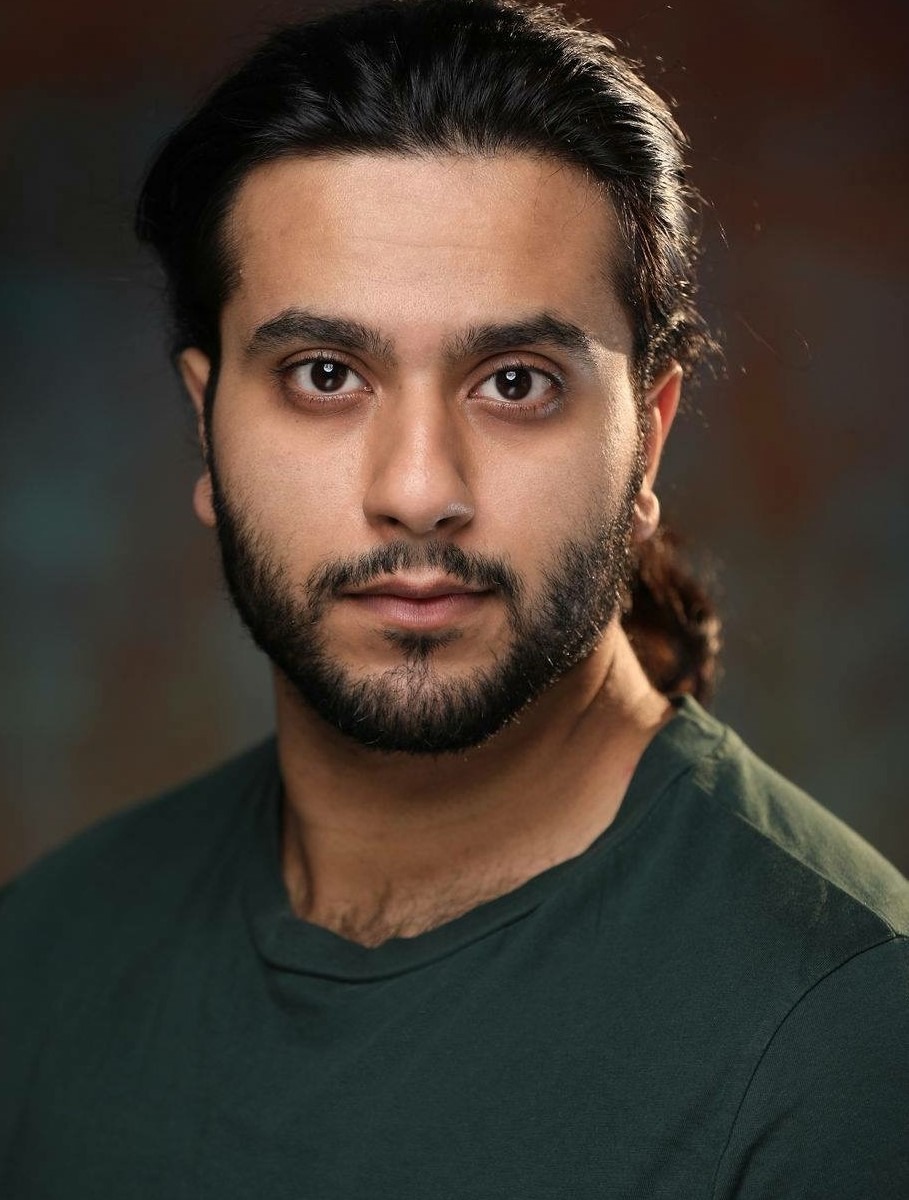 AndyGibsonTV's tweet image. ACTOR OF THE DAY: AMIR EBRAHIM

Amir's profile: J.MP/AGAmirEbrahim

@AmirEbrahimAct is an actor based in #GreaterLondon.
He's also an #AmateurWrestler.
He's represented by @ARATalentGroup.

Always @SupportBritish.

#PromoteAnActor #HeadshotCVShare #ActorOfTheDay #AmirEbrahim