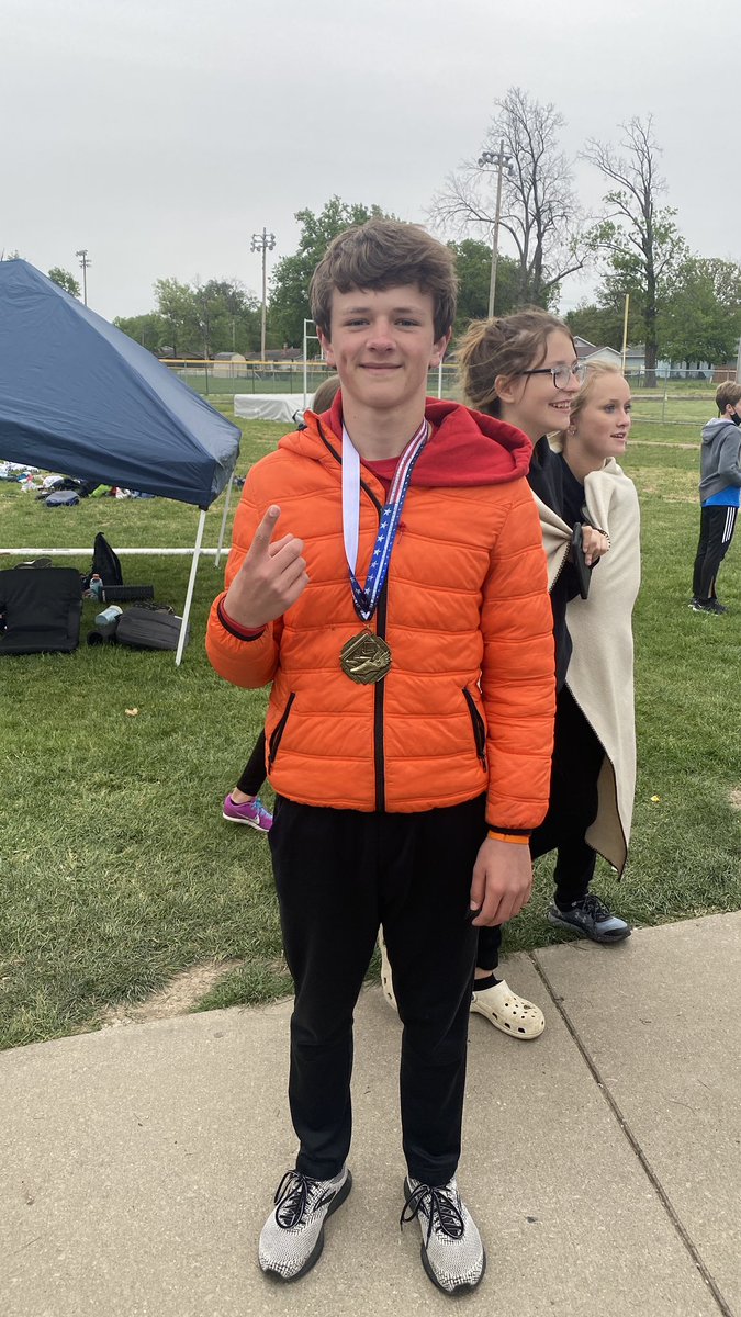 KUthrower's tweet photo. Mikayla Neihaus-1st in High Jump
Drew Twyman-1st in mile
Claire Crouch-1st in Pole Vault
Louis Yohannes-2nd in 100m 3rd-200m (PR)
Jason LaRue-3rd in the Pole Vault
Braden Sherwood-4th in Pole Vault
Kennedy Bowman-4th in 800m
Neihaus,Hart,McBride,Allan-4th in the 4x100m Relay https://t.co/rdFORwkvKe