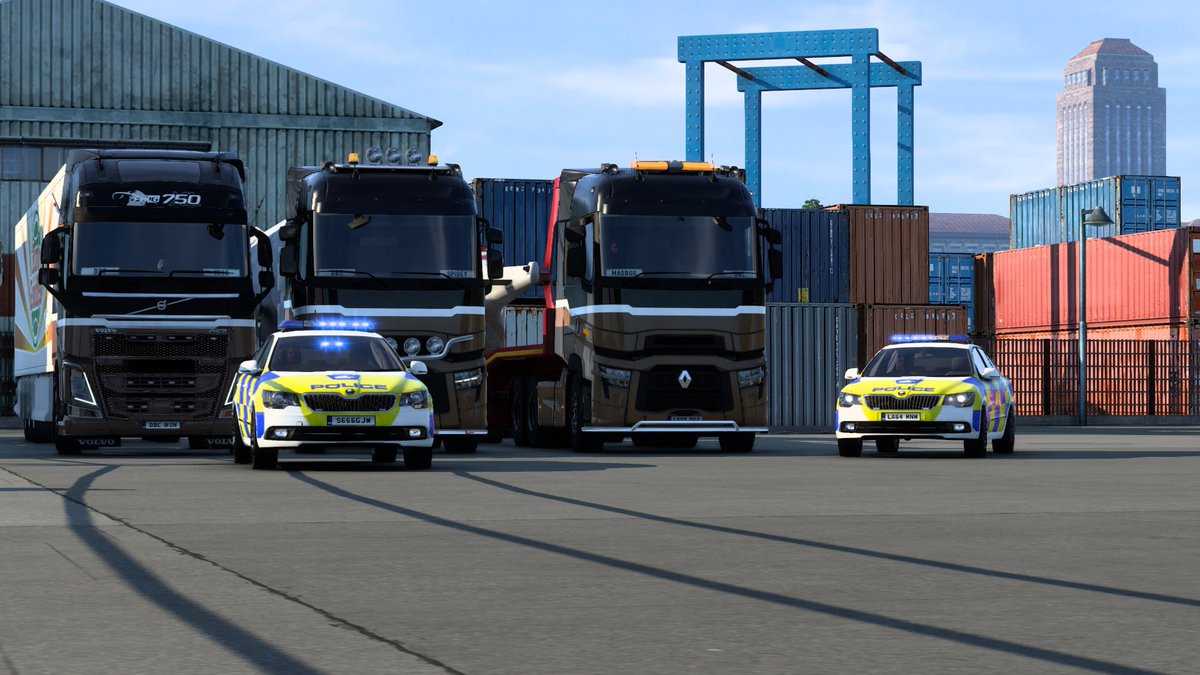 dbc_vtc's tweet photo. Hey! We had an exciting Special Police Escort! Below are some pictures! And here are the useful links! YouTube: https://t.co/SQzk54w3bt
TruckersMP News Post: https://t.co/OcIYwrdHcl https://t.co/o8sErhh6IK