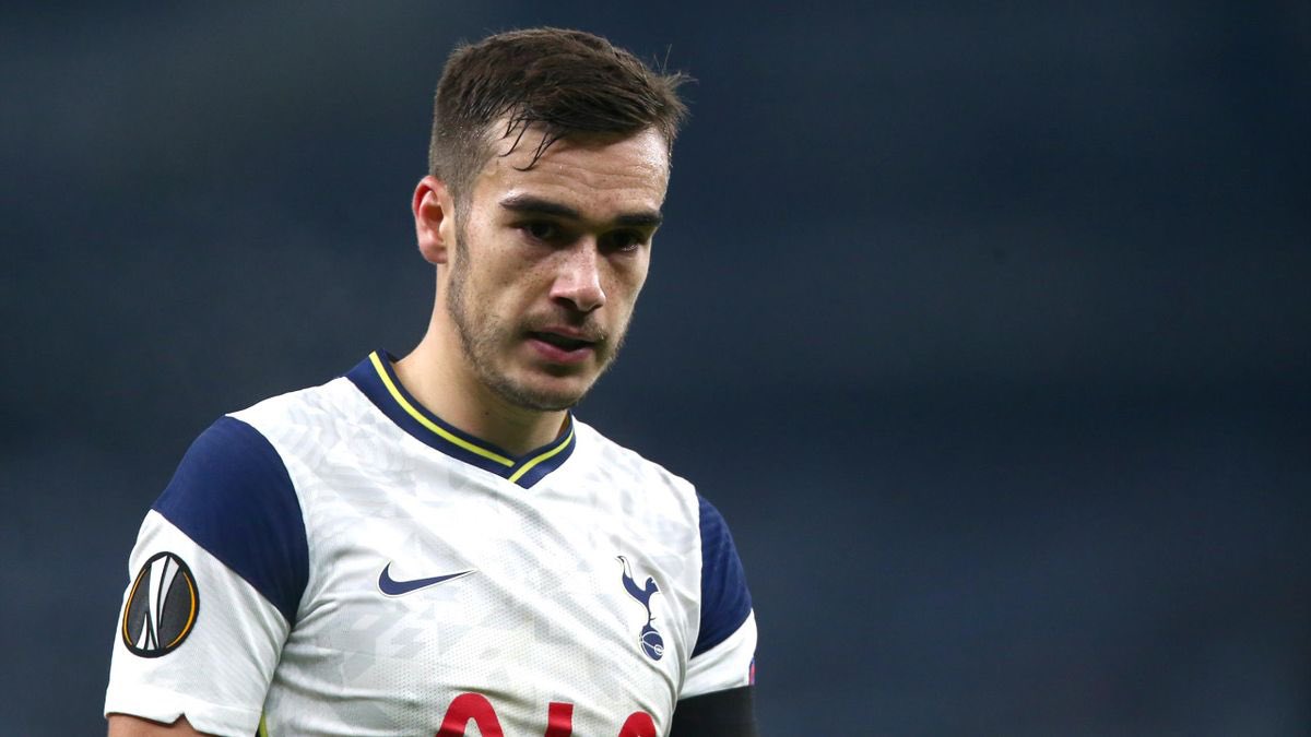 Harry Winks: Not good enough.Limited player. What he brings is recycling of the ball and maintaining of the possession. Can’t make a hell of a lot happen but a youngish British boy that’s respresented the Three Lions would, like Sanchez, command a little bit of value.