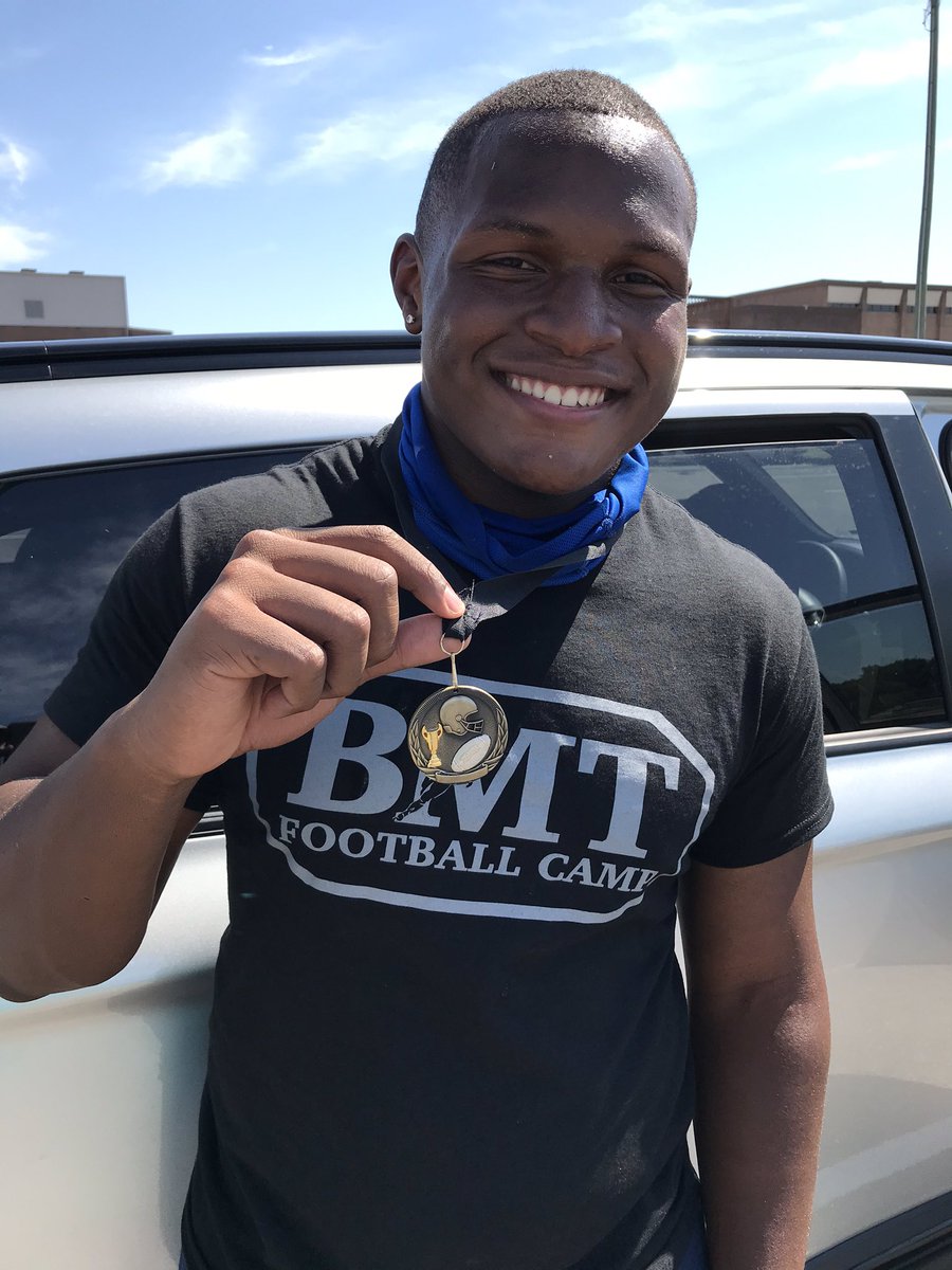 JrRenardo's tweet photo. Awesome day at camp lots of learning and improvements! Came out MVP🏆 God is Great He gets the Glory...🙏 #bigmantakeover #bmt @CLindsey_TROY @Coach_Grass @coach_bhall https://t.co/ErIKbGbyvX