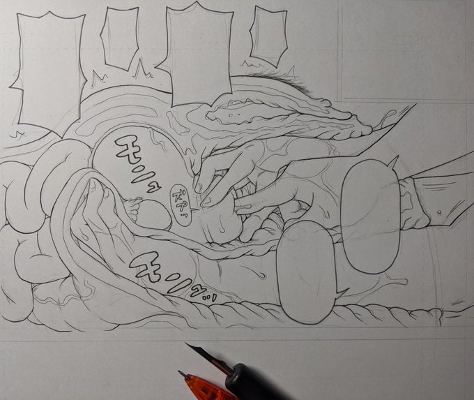 日曜の朝から断面描いてます😅 