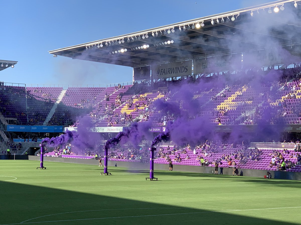 daguru9's tweet photo. #PanoFromSec5 #VamosOrlando #MLS #ORLvNYC #FaceOfCity https://t.co/U5Fgpogdho