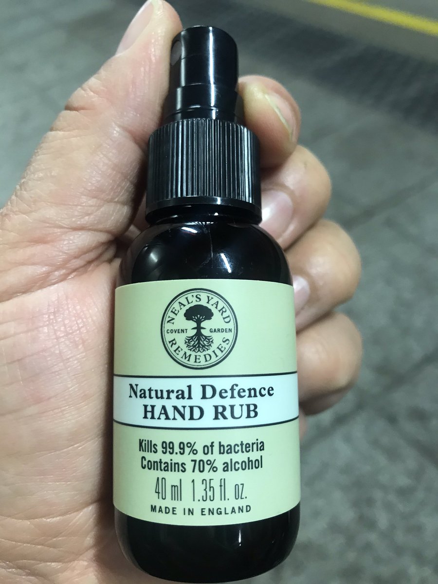shaktimaragh's tweet photo. After a day planning how to support my team, I had an evening
catching up with a dear friend in London.
So glad I have my #NaturalDefence #HandRub with me! My hands are still soft and smelling lovely thanks to all the natural ingredients. No nasties and my skin loves that! https://t.co/0y2Pufrlzj