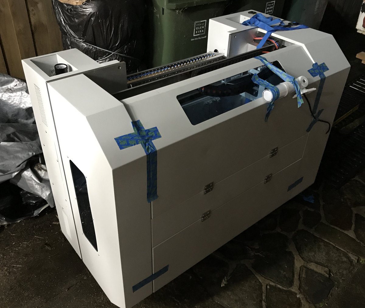 Unexpected Maker tweet media