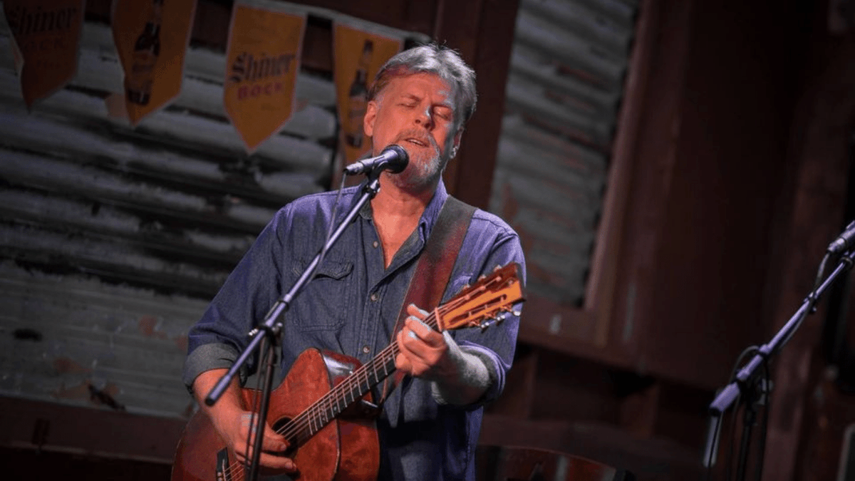 😄 Richard Byboth 😄 will be playing TONIGHT at the <a href="/redbusfoodpark/">redbusfoodpark</a> at 7! Spend your Saturday the right way- with great people, great music, great beer, and great food!!