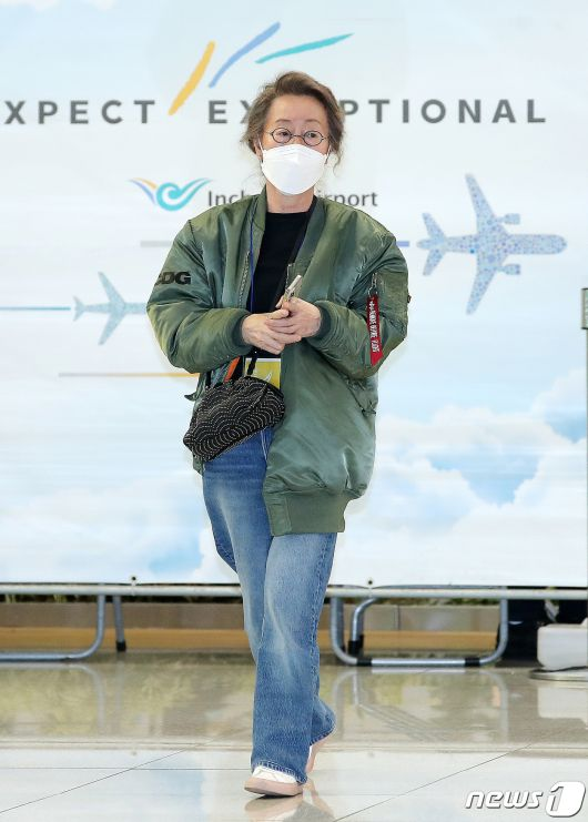 470619_'s tweet photo. 210508 입국 기사 사진 https://t.co/6D52GKXdE5