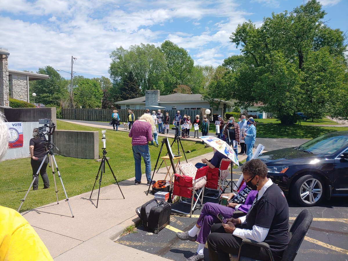 OzarksWatcher's tweet photo. #ForThePeopleAct #ProtectTheVote #JohnLewisActionDay #Pass1 https://t.co/sF8pw9AwEl