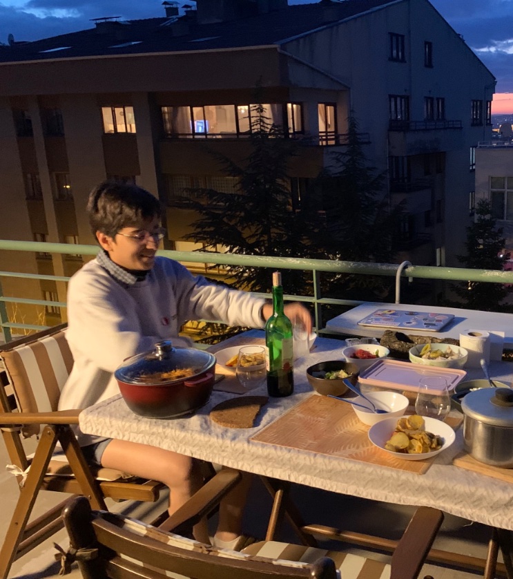 Rakı için iyi gelir.