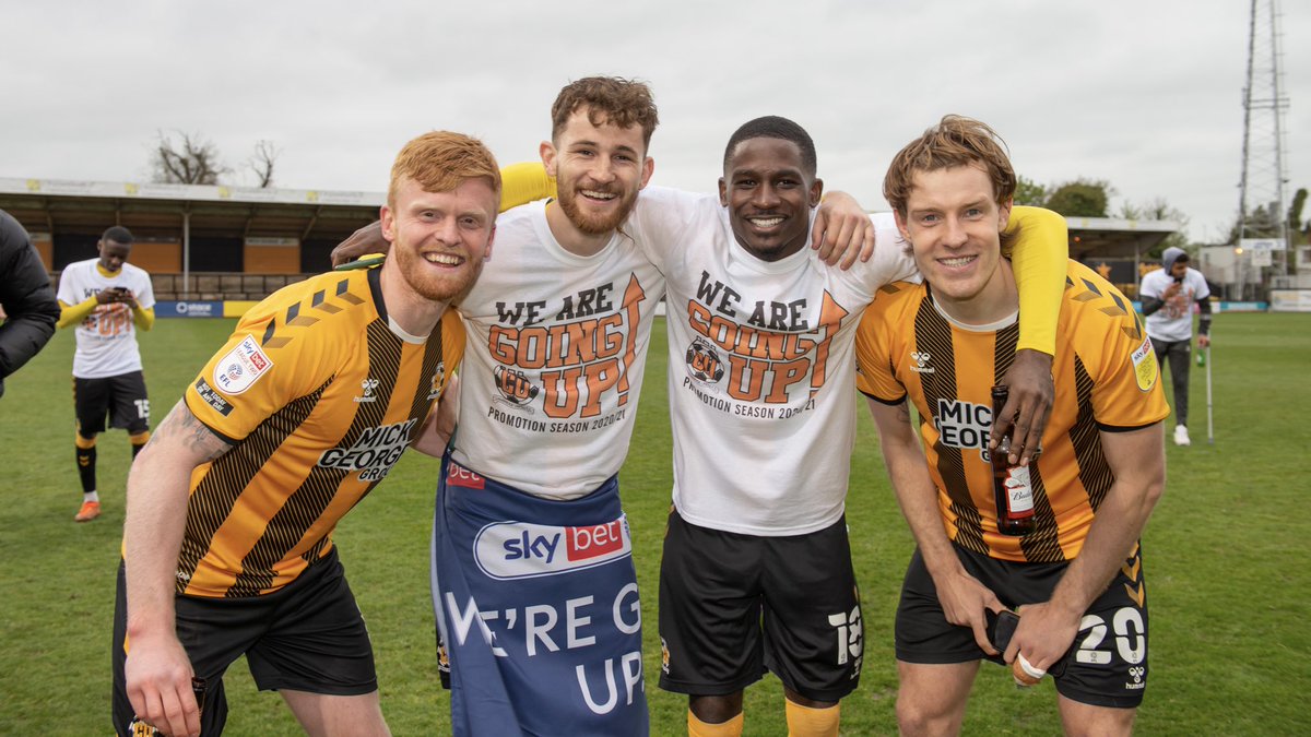 THE U’S ARE GOING UP! 🆙🎉📈🍾<a href="/CambridgeUtdFC/">Cambridge United FC</a>