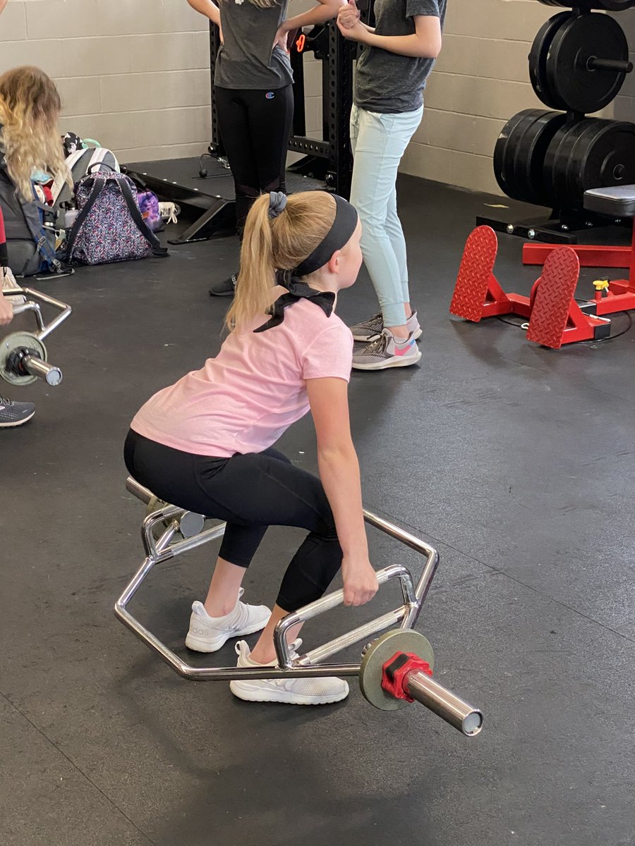 PrincipalAdkins's tweet photo. My Syd taking advantage of the awesome job @fbstrengthcoach does with our student athletes in the weight room! #CardinalStrong #goSyd ❤️🖤💪🏻 https://t.co/2kaIZ7eUwd