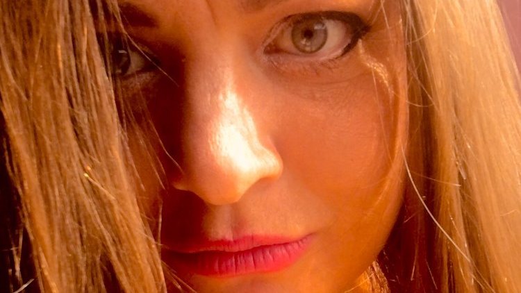 AudreyGerrard's tweet photo. #photo #autumn #sunshine https://t.co/8TCrHEQ6Fp