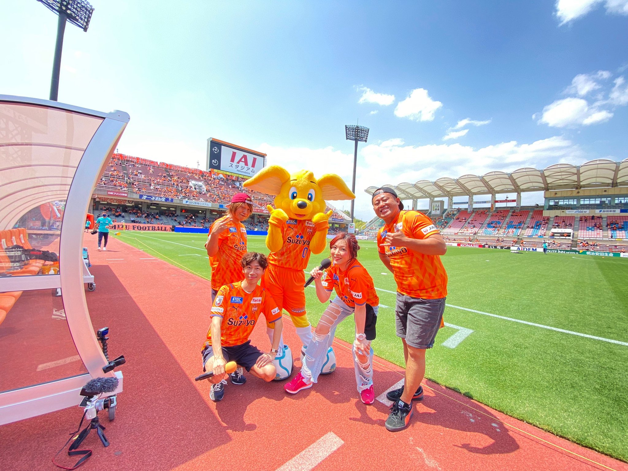 Jam9 エスパルスにお世話になって10年以上 未だにここで歌 わせてもらえることは本当に特別で鳥肌が立ちます きっとそれはこのピッチに憧れてサッカーをしてきた少年時代の僕の心が残ってるからだと思います 今も昔も エスパルスは僕の憧れです そんな