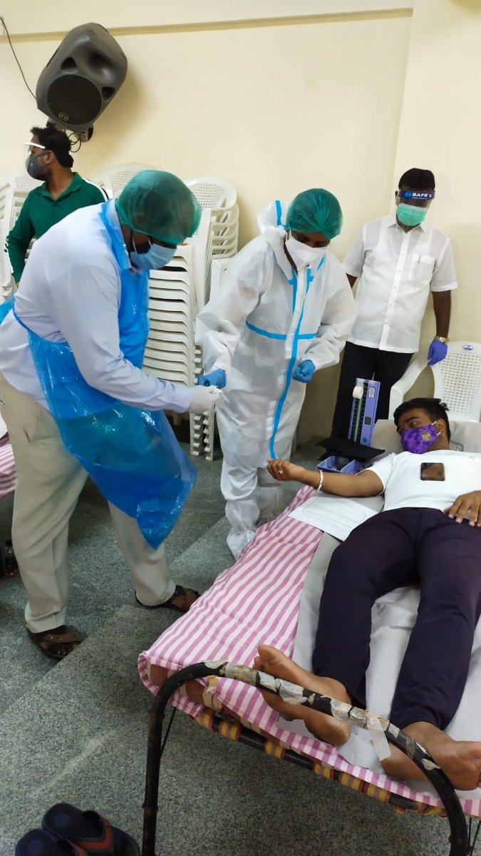 nssrdbangalore's tweet photo. Bagawan Mahaveer Jain college KGF Bangalore North University NSS unit organised Blood Donation camp for Youths Who are ready for Vaccination @YASMinistry @KirenRijiju @RijijuOffice @_NSSIndia @PMOIndia @CMofKarnataka https://t.co/nXpDQKMRwN