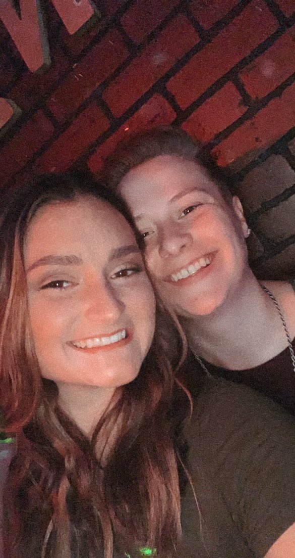 kati2414's tweet photo. So in love with you ❤️ https://t.co/9RjTpzzcxf
