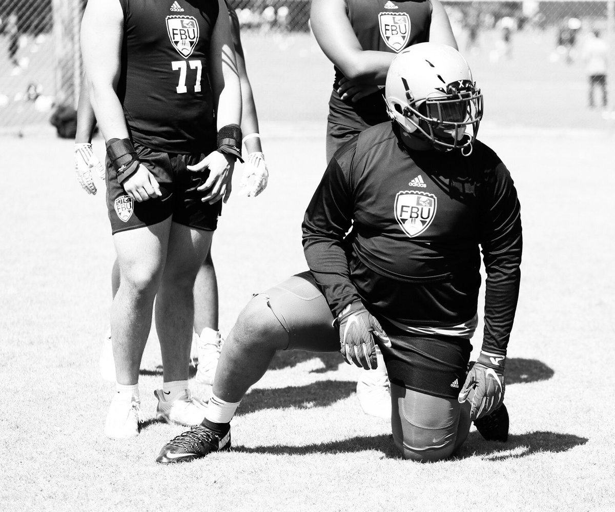 _Dylanmann's tweet image. Thanks @ErikRichardsUSA for having me at the @FBUcamp today see you in Naples 🏝