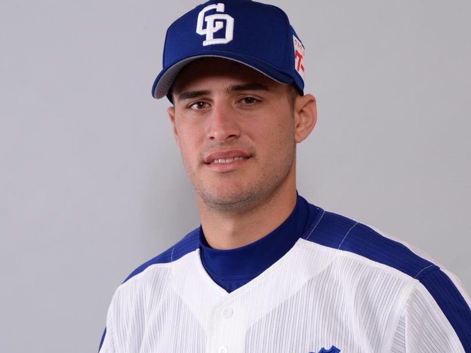 🇨🇺⚾ El receptor de los Dragones de Chunichi,Ariel Martínez, ha publicado en su cuenta en Facebook que no estará con #Cuba en el Preolímpico de la Florida. Así se le hicieron saber desde la Federación Cubana de Béisbol. Sensible baja para nuestra selección nacional #RadioRebelde
