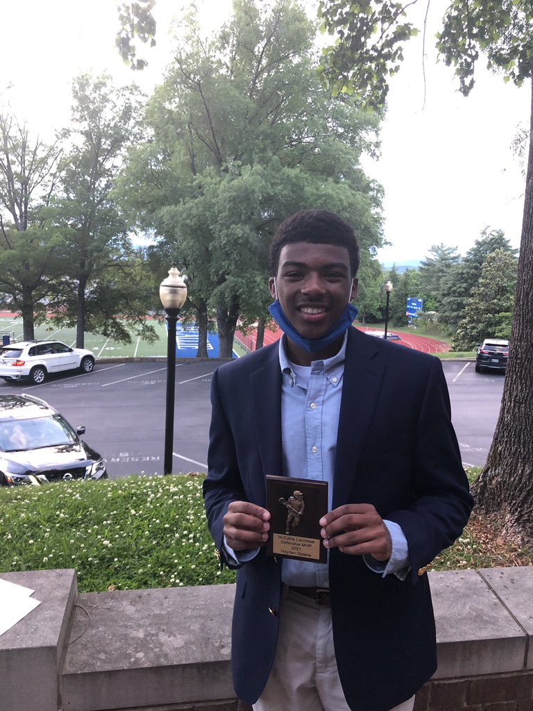 S/O to 2022 @HaydenDowns4 on being named <a href="/McCallieLax/">McCallie Lacrosse</a> Defensive MVP 💪

Earlier this year Hayden committed to continue his academic studies &amp; athletic career <a href="/HofstraMLAX/">Hofstra Men's Lacrosse</a> 📚🥍