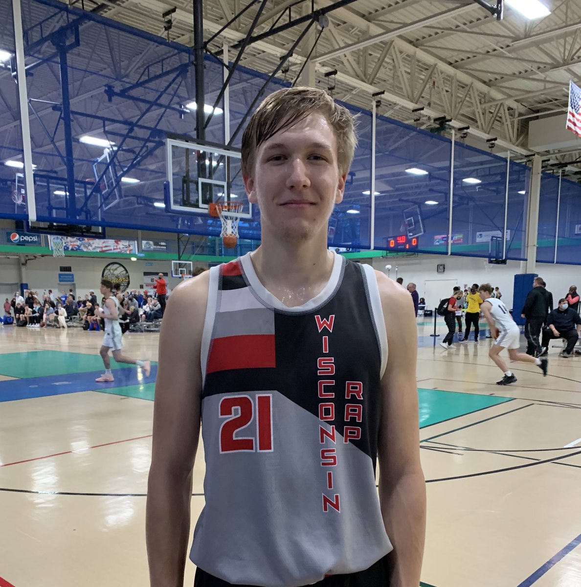 IsaacDennis_2's tweet photo. 2022 Greyson Pritzl scored 26 pts &amp; Armani Jones added 18 for @WisRAPnation 17U in a tough win to advance at #WISpringShowdown @ny2lasports @Ny2laWisconsin https://t.co/QGG1qRHCRz