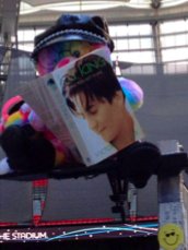then RBB reads a book "All You Get Is Me" by kd Lang"k.d.'s deepest emotions from a committment to animal rights that threatened to ruin her career, to her coming to terms with a sexuality that made her an unwitting poster girl for the lesbian and gay community."