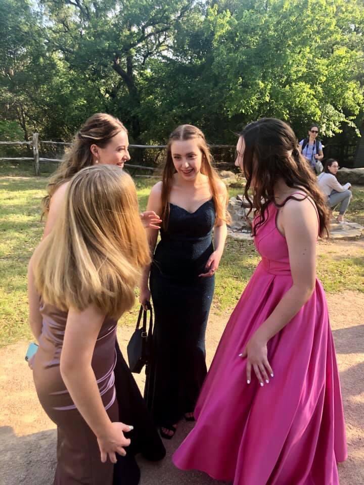 2021 Prom. Love these girls! Making memories! <a href="/LCCSEagles/">LCCS Eagles</a> <a href="/LCCSathletics/">LCCS Athletics</a>