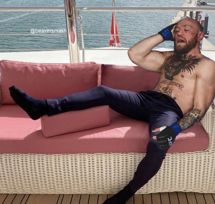 bugzG1's tweet photo. @TheNotoriousMMA https://t.co/Gv0KPJw73c