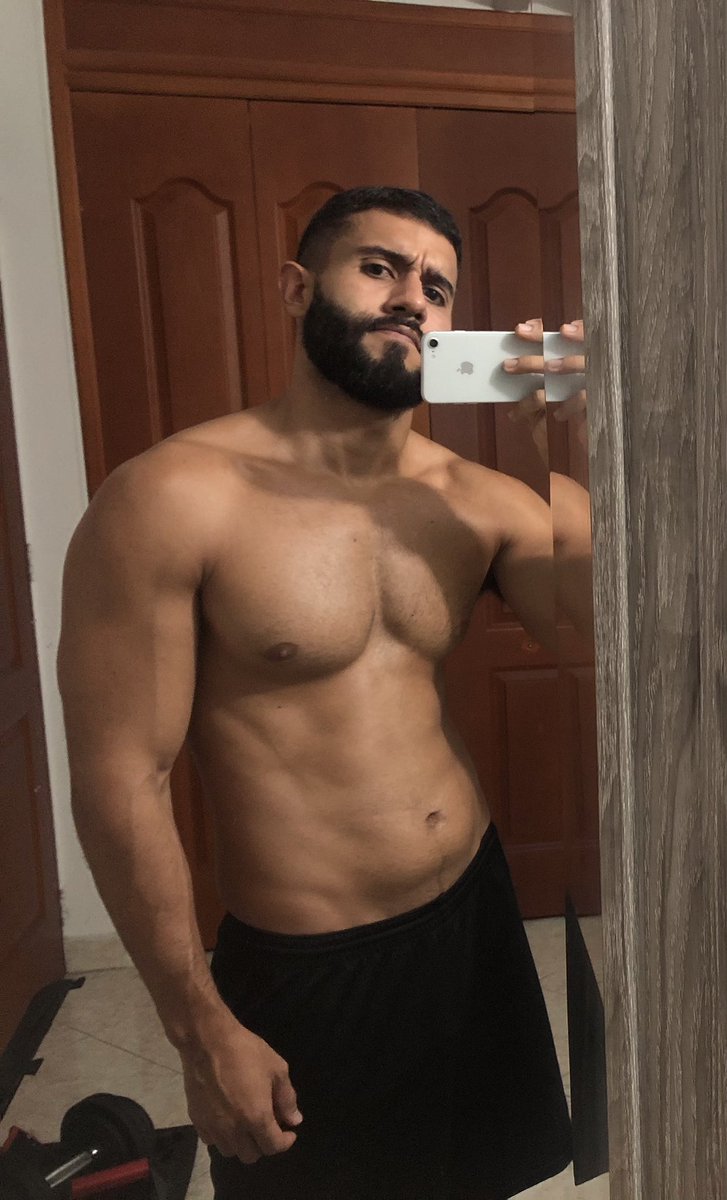 MisterManu's tweet photo. Quinto fin de semana encerrado 💆🏽‍♂️ https://t.co/PcZtfUL4Yo