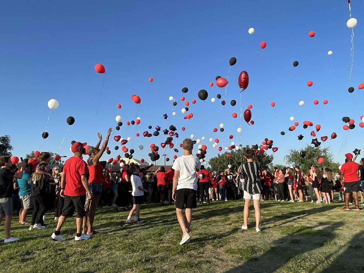 PerryPumas07's tweet image. Love and light to Zyon &amp;amp; the Anderson family 💙❤️ @DanSerrano2 @perry_pumas