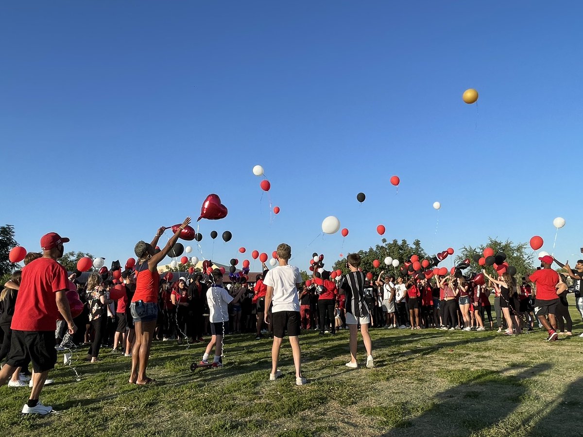 PerryPumas07's tweet image. Love and light to Zyon &amp;amp; the Anderson family 💙❤️ @DanSerrano2 @perry_pumas