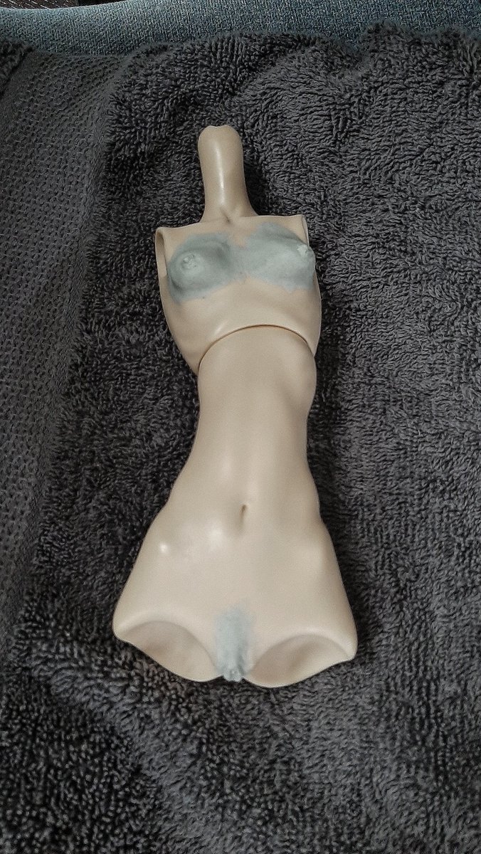 replicantdolls's tweet photo. I did say that Gish was gonna get some body work...
Sculpt is a #dollchateau k-body-12 with mods using #apoxiesculpt #bjdsculpting #bjdmods #replicantdollsgish #replicantgirls https://t.co/1LqtEFeDZt