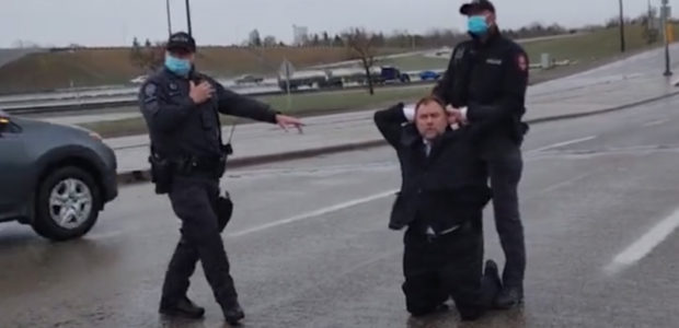 TheRightScoop's tweet photo. WOW: Scary video shows armed SWAT taking down Christian pastor headed home from church, for ‘INCITING’ Worship https://t.co/lXbkLME4d5 https://t.co/xGpaOhfDo7