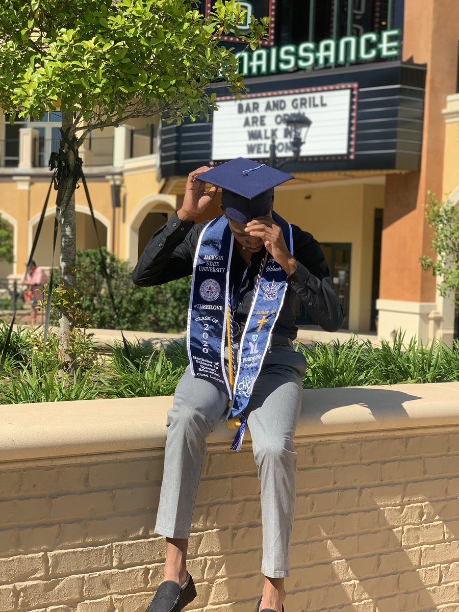 Bryanrwilson_'s tweet photo. Bachelors of Science in Special Education β
(with honors)
Masters in Counseling loading...
#jsugrad #hbcugrad #Classof2020 #blackmalegraduates https://t.co/7V5MOGpX9T
