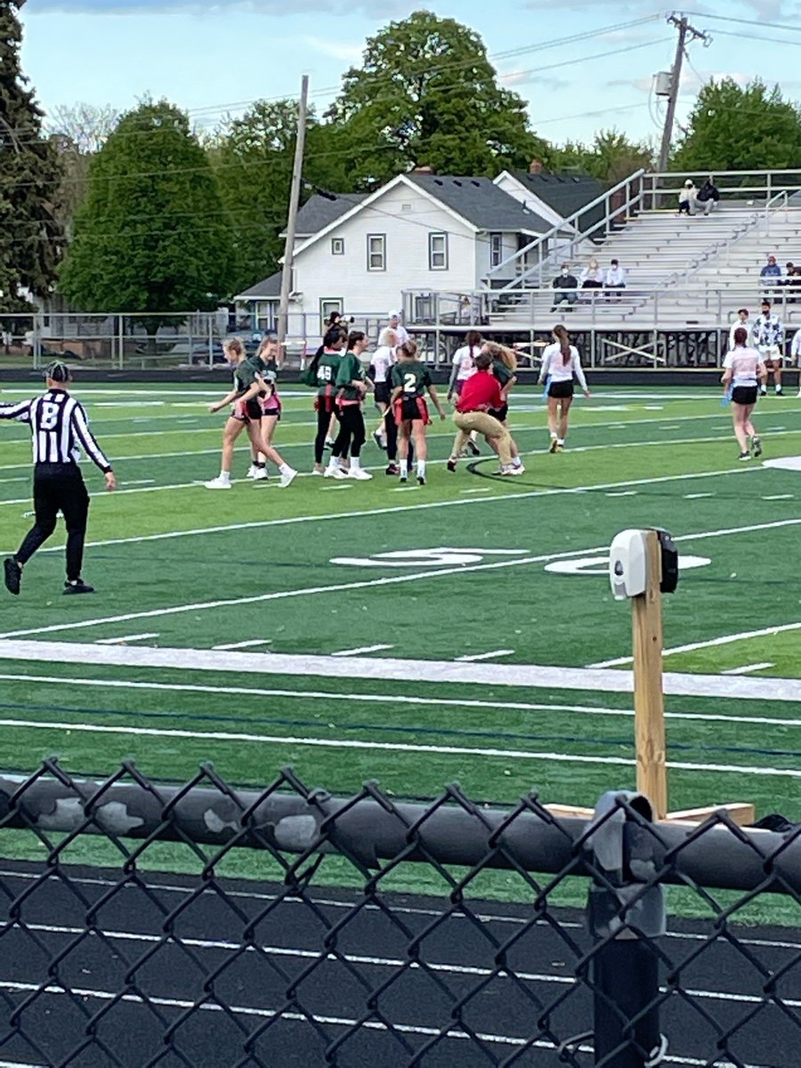 centralcatholic's tweet photo. ☘️🏈 EAT, SLEEP, PLAY FOOTBALL ... HAPPY to announce our senior girls defeated St. Ursula Academy, 30-25, in Breast Cancer Bowl!!! Tonight's Powderpuff Football game was played in Gallagher Stadium. #CentralToLife l #GoIrish ☘️🏈

See More Photos Here ↩️
https://t.co/dgBFJwOMi4 https://t.co/VCJjG17Uh3