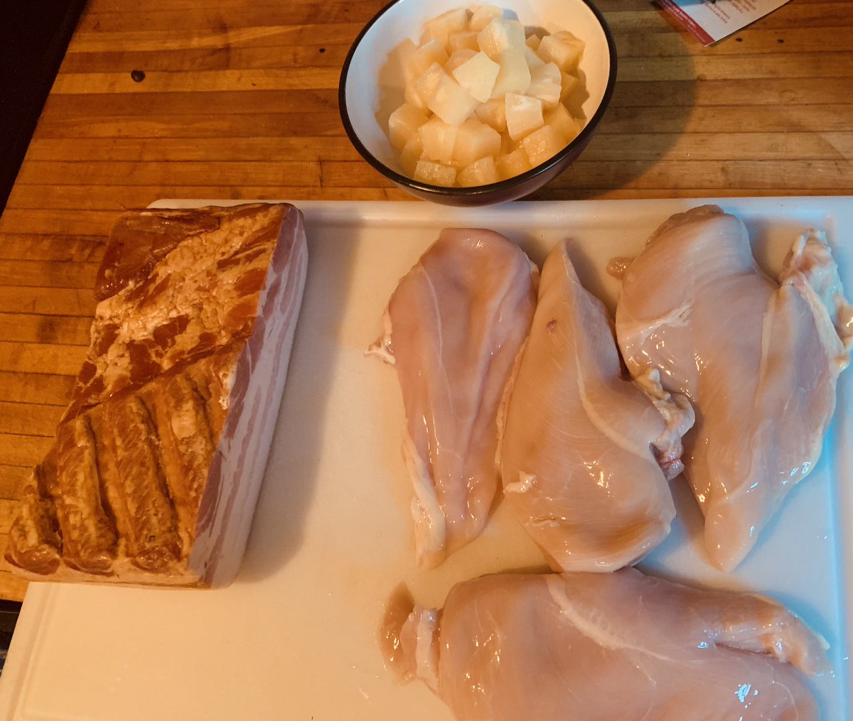 AllSmoketUp's tweet photo. Hope all are well and healthy Chicken pineapple bacon with a orange pineapple sriracha glaze https://t.co/8AZLddcUiG