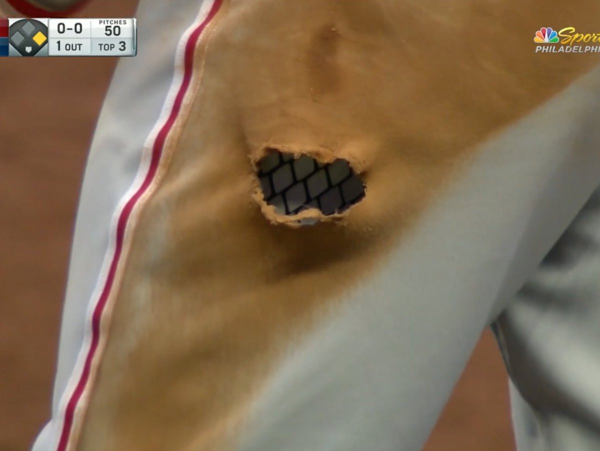 DidthePhilslose's tweet image. 