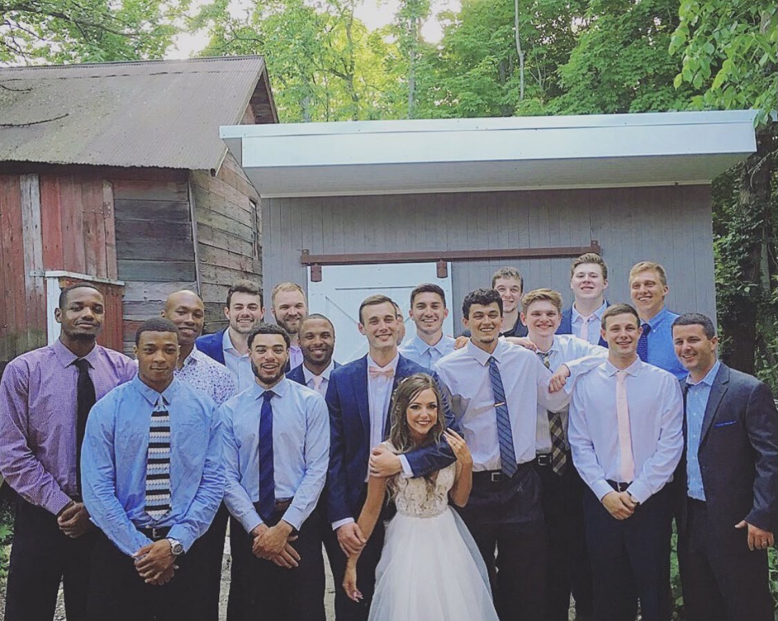 Well. It’s officially an end of an era. love my people. Congrats <a href="/Adam_Kozinski/">Adam Kozinski</a> and <a href="/mattbeachler22/">Matt Beachler</a> on graduating this spring! #fireupforever