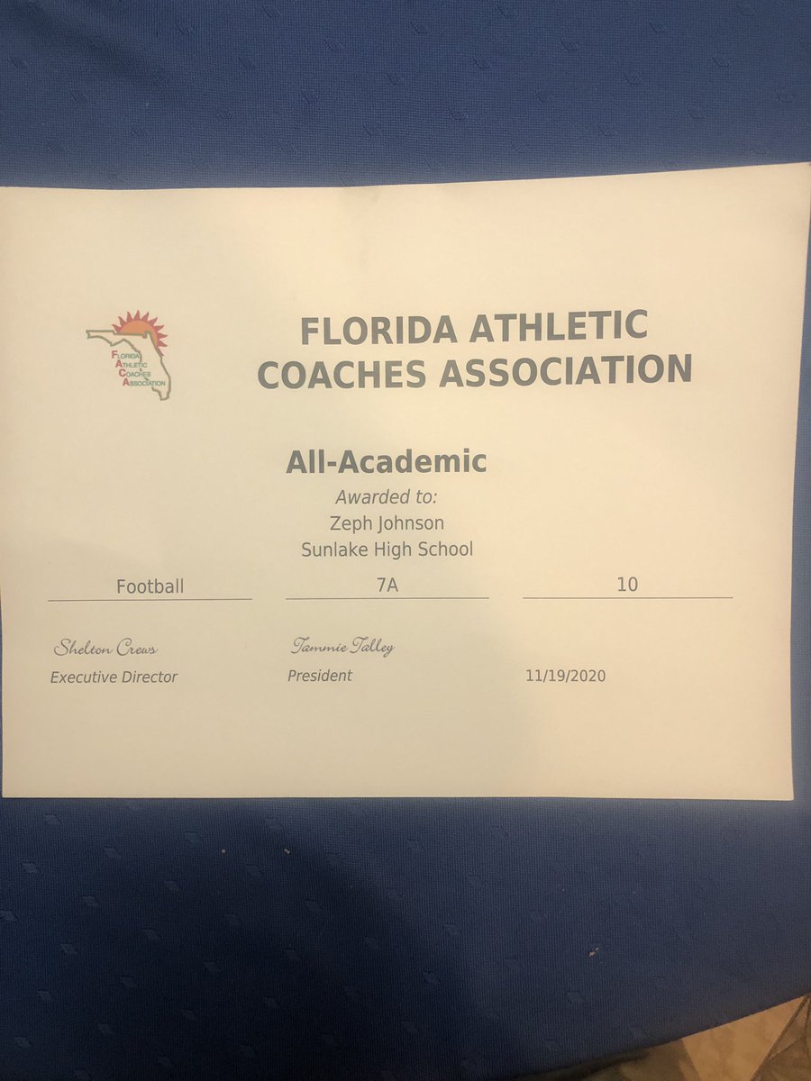 rossjohnson42's tweet photo. @55Zeph son...you simply cannot begin to fathom how proud I am of you for earning this tonight. Your mom & I know where you’ve come from & how hard you grind for your grades. This means so much! Love you son! #SeahawkSmart https://t.co/z9kU6qT03B