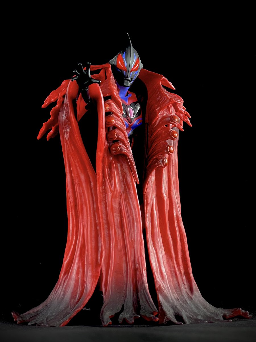 ボクは…何者だ……？】 カイザージードダークネス ○S.H フィギュアーツ