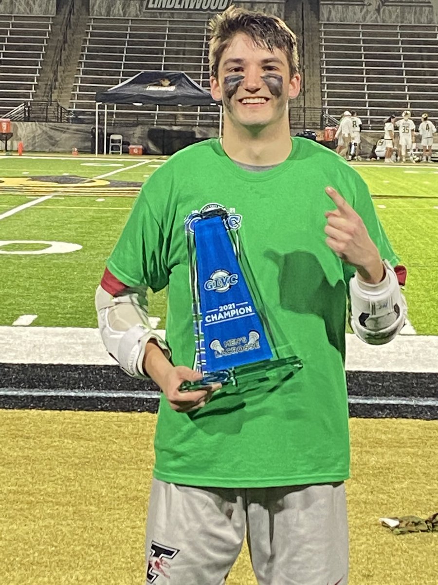 Moedoyle1's tweet photo. GLVC champs ⁦@michaeldoyle22⁩ ⁦@planetslax⁩ https://t.co/Ex6K1cbNZR